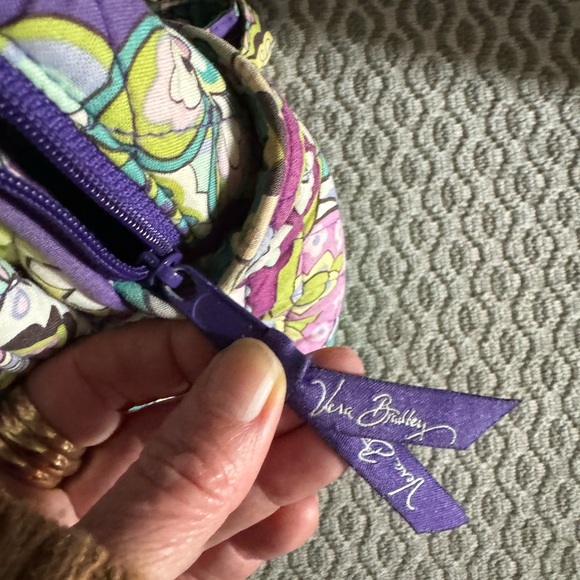 Vera Bradley quilted backpack - Picture 7 of 8